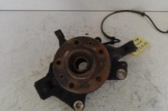 Moyeu avant droit RENAULT GRAND SCENIC 3 Photo n°1