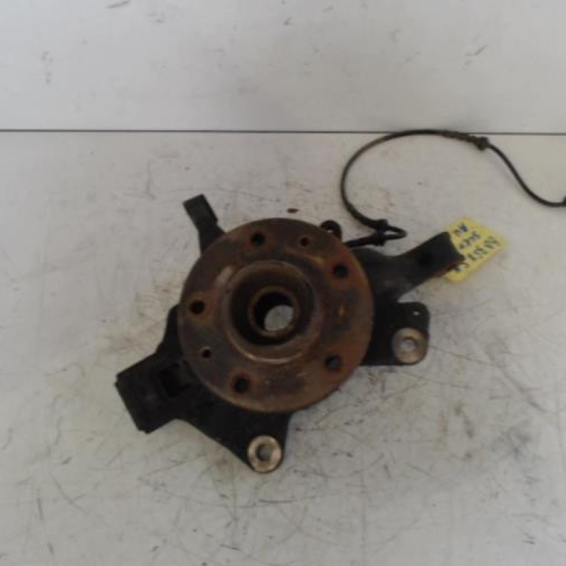 Moyeu avant droit RENAULT GRAND SCENIC 3 Moyeu avant droit RENAULT GRAND SCENIC 3