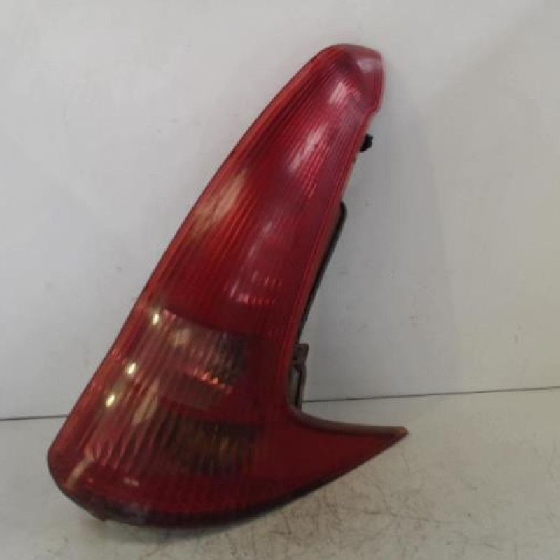 Feu arriere principal droit (feux) PEUGEOT 206