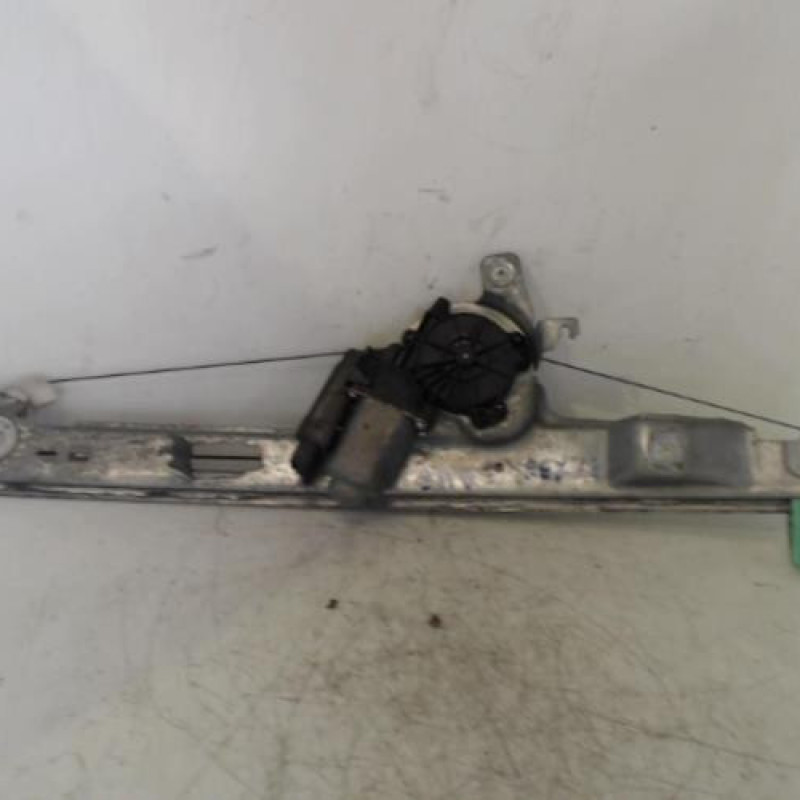 Mecanisme de leve vitre electrique avant droit RENAULT SCENIC 2
