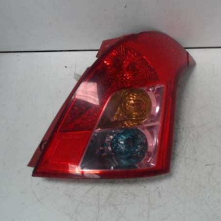 Feu arriere principal droit (feux) SUZUKI SWIFT 3 Photo n°1