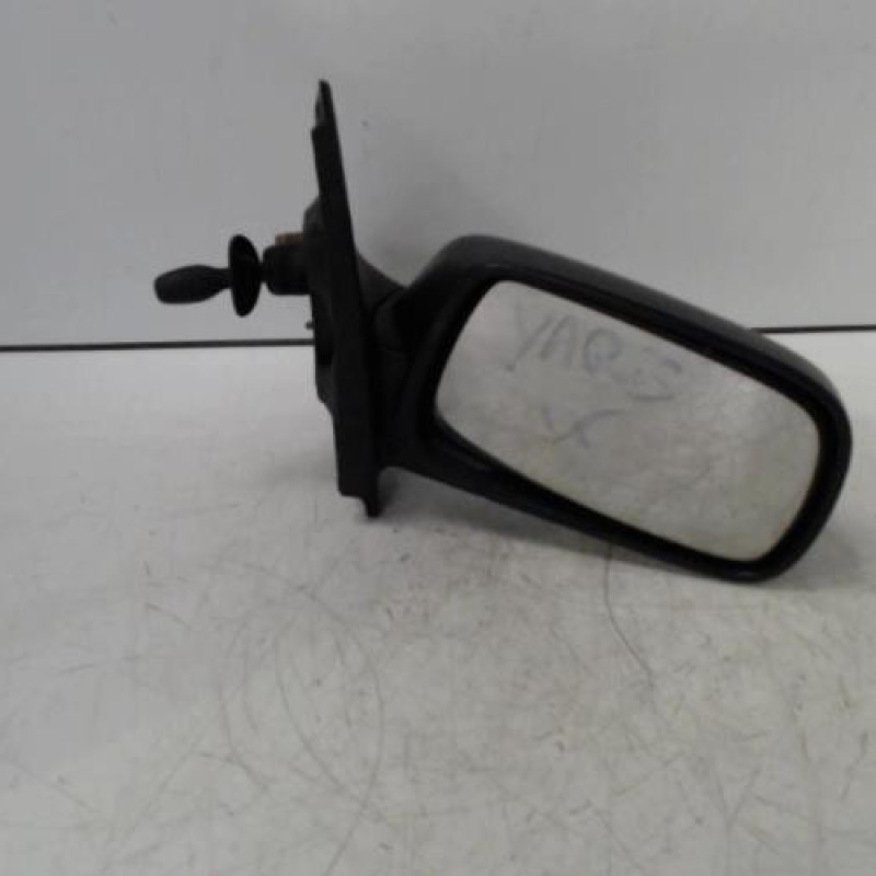 Retroviseur droit TOYOTA YARIS 1