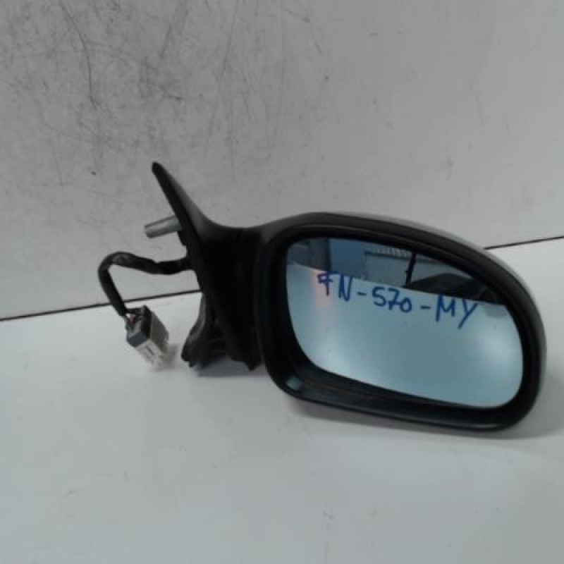 Retroviseur droit PEUGEOT 406 Retroviseur droit PEUGEOT 406