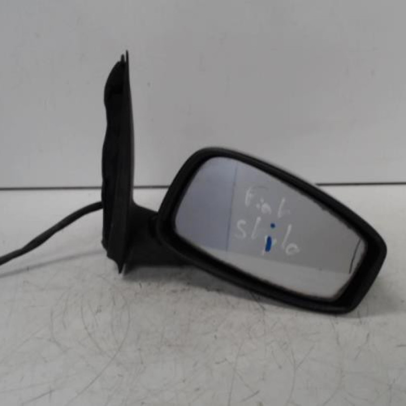 Retroviseur droit FIAT STILO