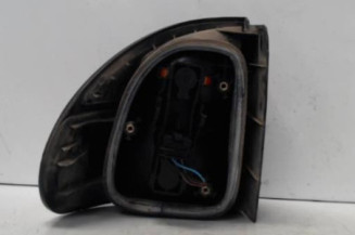 Feu arriere principal droit (feux) RENAULT LAGUNA 1