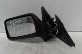 Retroviseur gauche SEAT IBIZA 2 Photo n°1