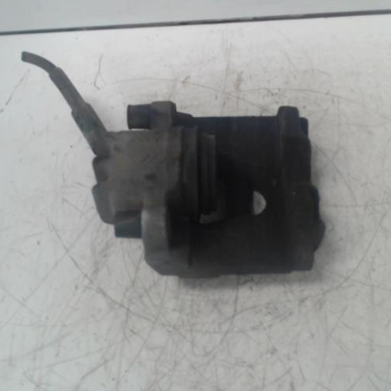 Etrier avant gauche (freinage) CITROEN C4 2 Etrier avant gauche (freinage) CITROEN C4 2