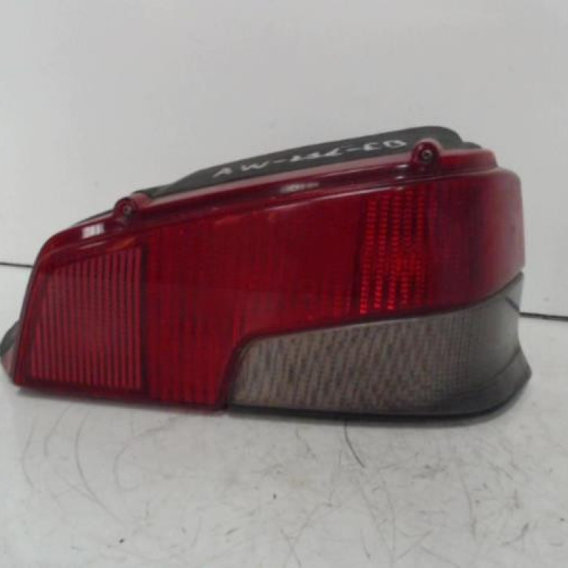 Feu arriere principal droit (feux) PEUGEOT 106