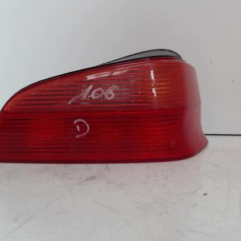 Feu arriere principal droit (feux) PEUGEOT 106
