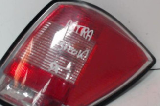 Feu arriere principal droit (feux) OPEL ASTRA H Photo n°1