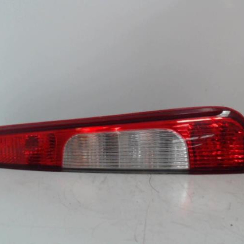Feu arriere principal droit (feux) FORD C-MAX 1