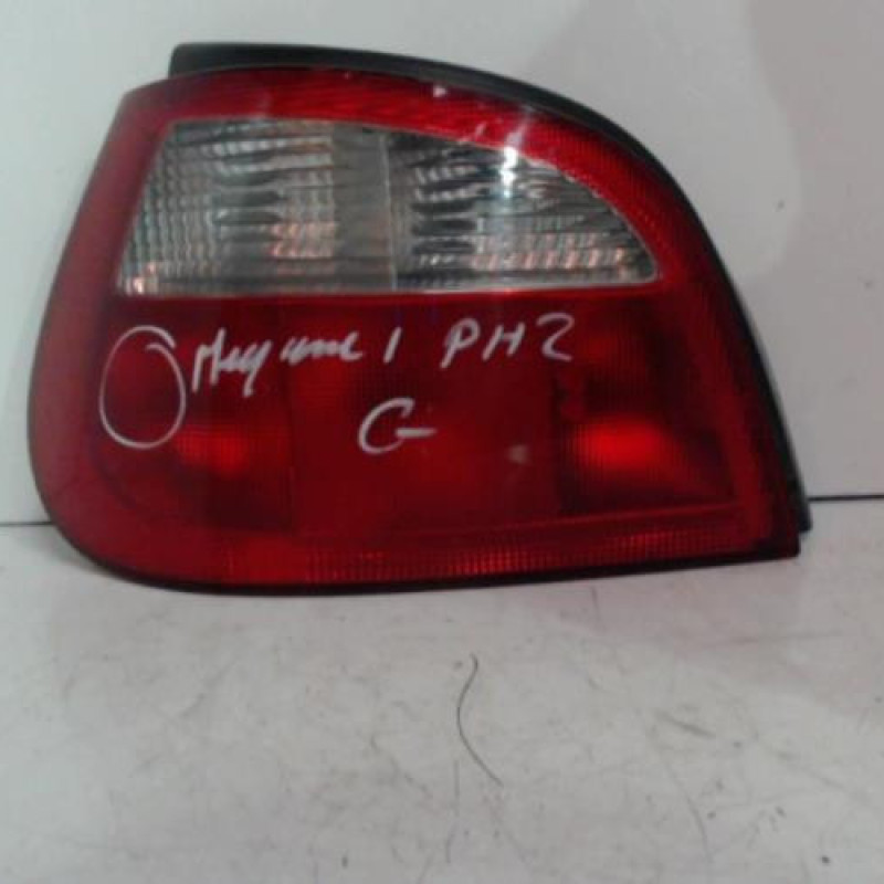 Feu arriere principal gauche (feux) RENAULT MEGANE 1