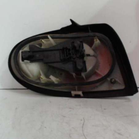 Feu arriere secondaire droit (feux) RENAULT MEGANE 1