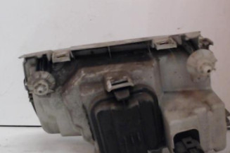 Optique avant principal droit (feux)(phare) VOLKSWAGEN POLO 3