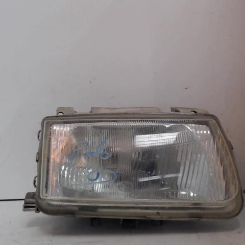 Optique avant principal droit (feux)(phare) VOLKSWAGEN POLO 3