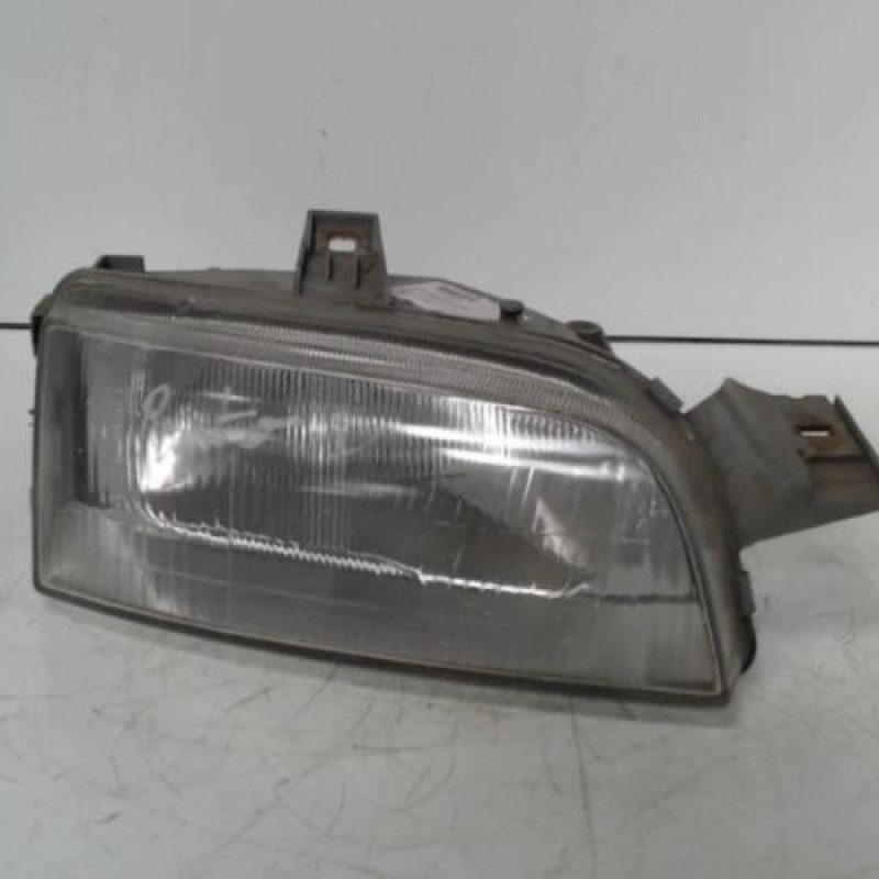 Optique avant principal droit (feux)(phare) FIAT PUNTO 1