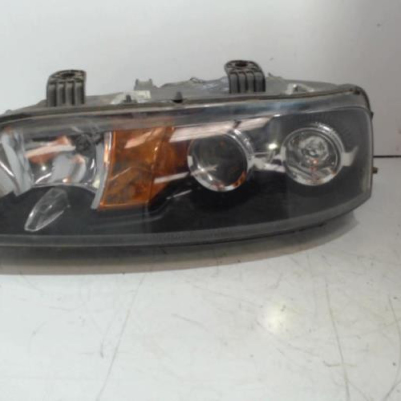 Optique avant principal gauche (feux)(phare) FIAT PUNTO 2