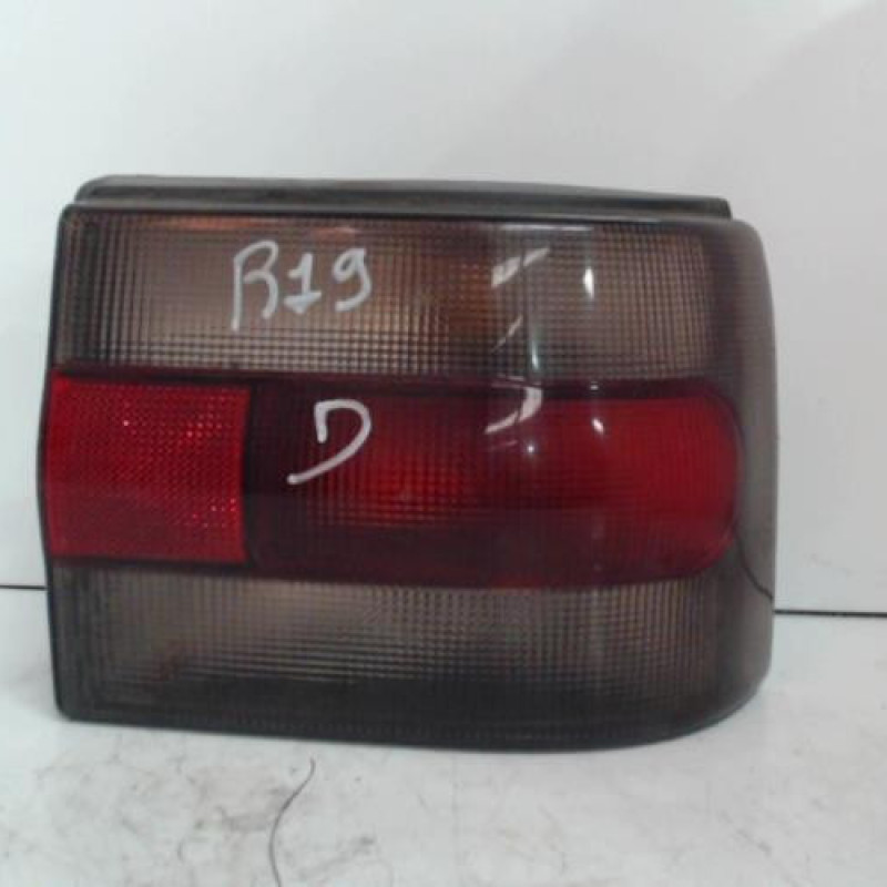 Feu arriere principal droit (feux) RENAULT R19