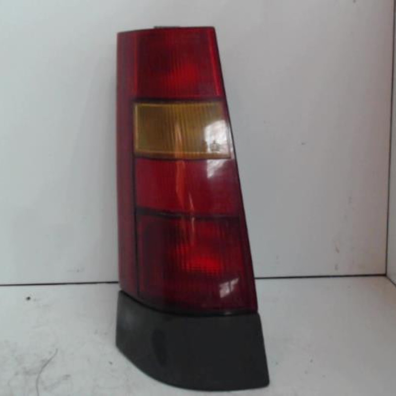 Feu arriere principal gauche (feux) RENAULT R5