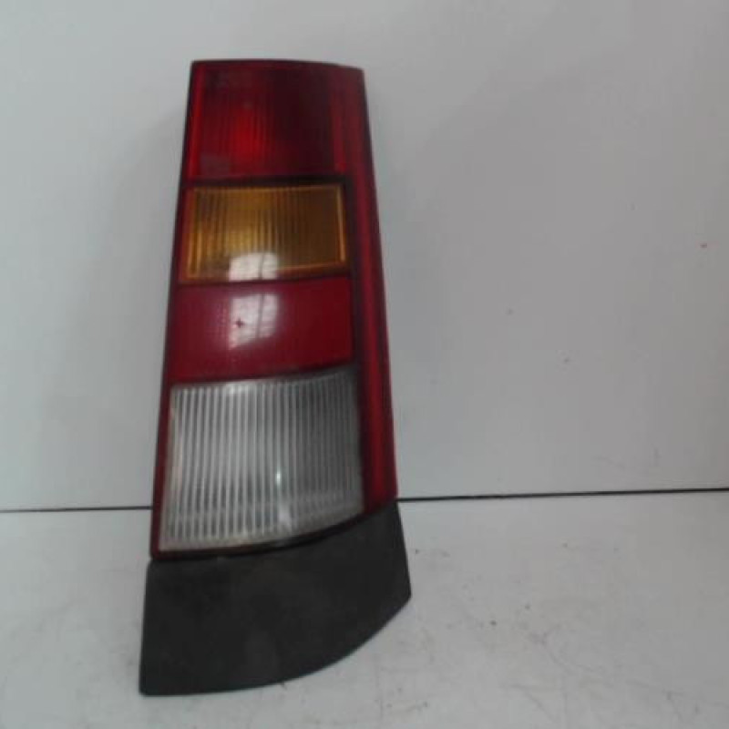 Feu arriere principal droit (feux) RENAULT R5