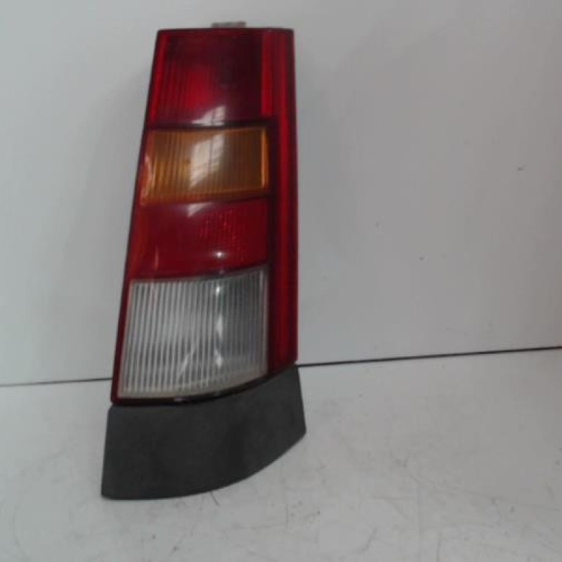 Feu arriere principal droit (feux) RENAULT R5