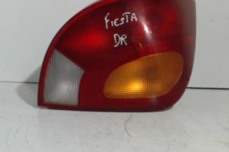 Feu arriere principal droit (feux) FORD FIESTA 4 Photo n°1