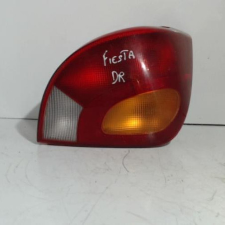 Feu arriere principal droit (feux) FORD FIESTA 4 Photo n°1