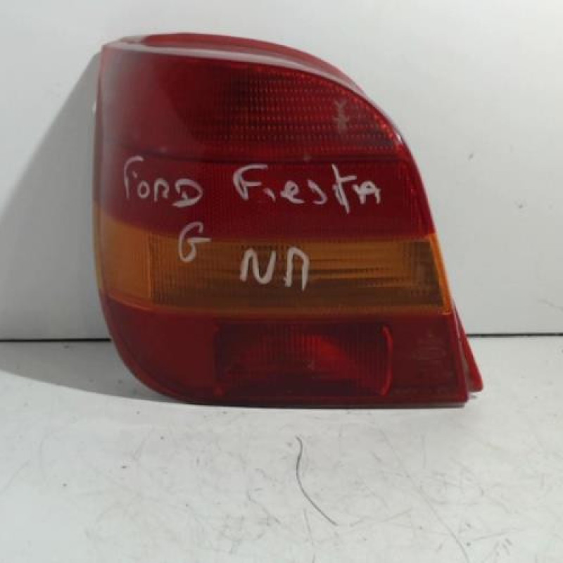 Feu arriere principal gauche (feux) FORD FIESTA 3