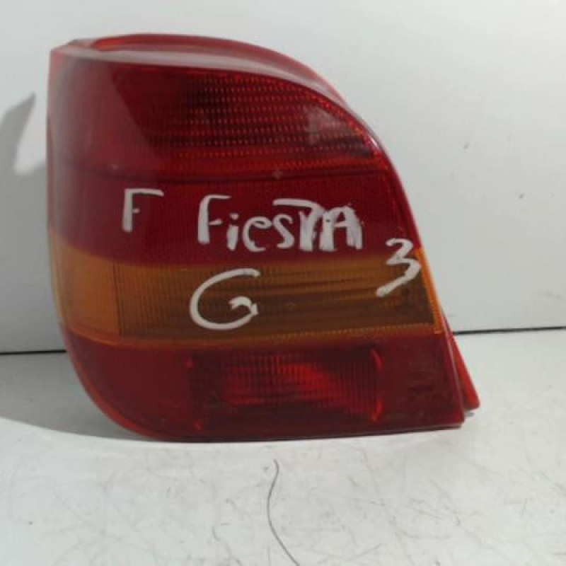 Feu arriere principal gauche (feux) FORD FIESTA 3