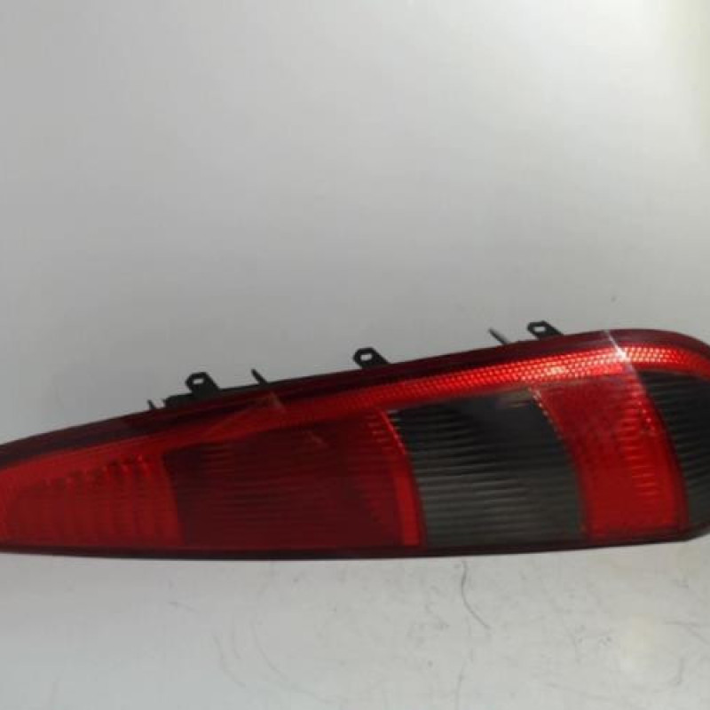 Feu arriere principal droit (feux) FORD FIESTA 5