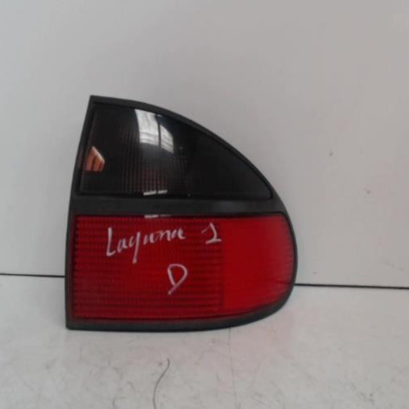 Feu arriere principal droit (feux) RENAULT LAGUNA 1