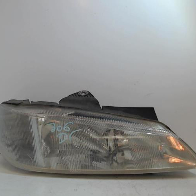 Optique avant principal droit (feux)(phare) PEUGEOT 406