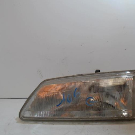 Optique avant principal gauche (feux)(phare) PEUGEOT 106 Photo n°1