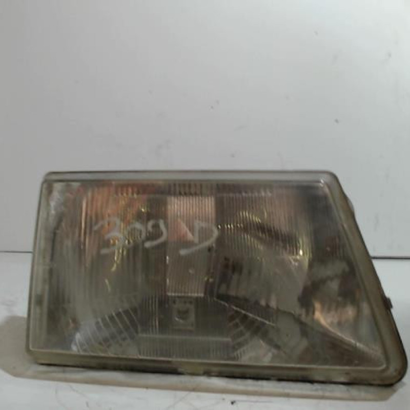 Optique avant principal droit (feux)(phare) PEUGEOT 309
