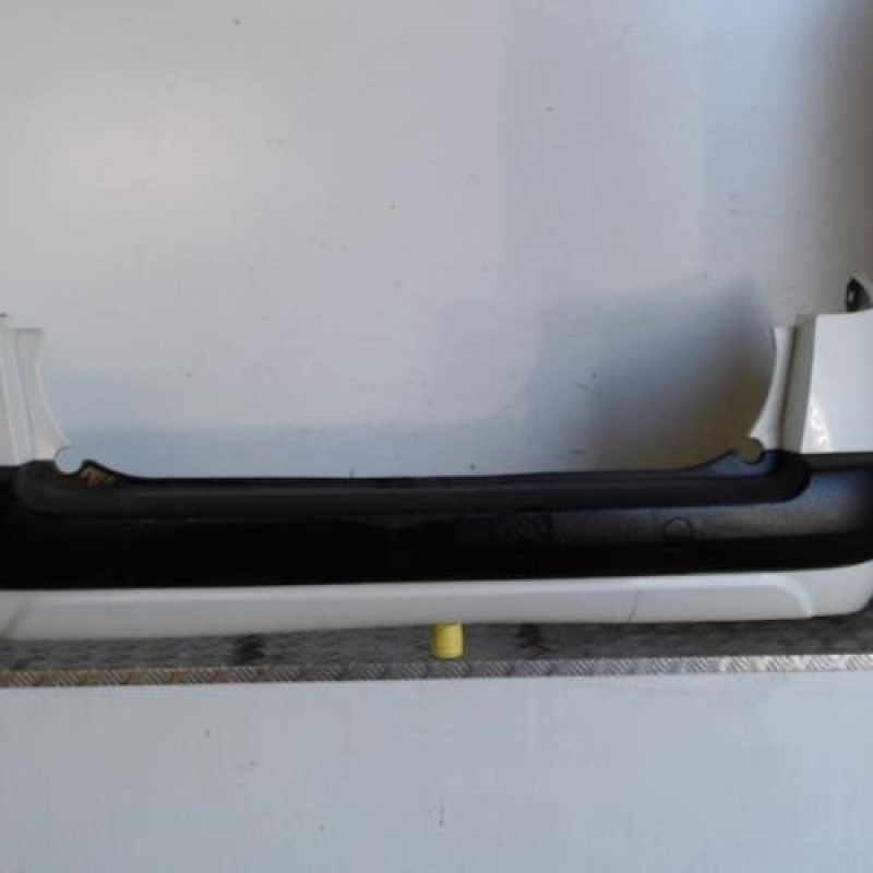 Pare choc arriere PEUGEOT 207