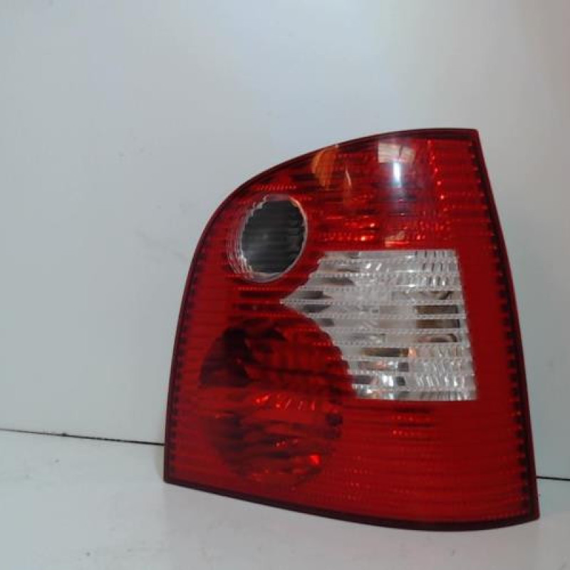 Feu arriere principal droit (feux) VOLKSWAGEN POLO 4