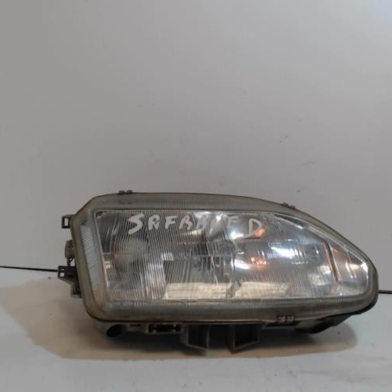 Optique avant principal droit (feux)(phare) RENAULT SAFRANE