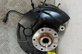 Moyeu avant droit RENAULT GRAND SCENIC 4