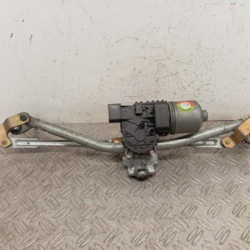 Moteur essuie glace avant VOLKSWAGEN POLO 4