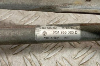 Moteur essuie glace avant VOLKSWAGEN POLO 4 Photo n°4