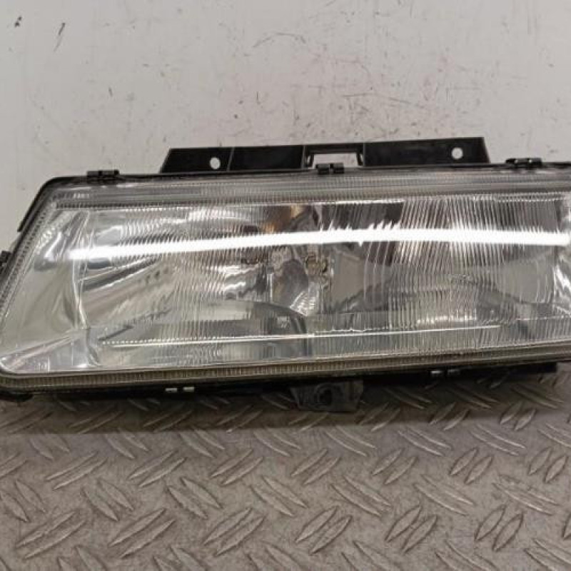 Optique avant principal gauche (feux)(phare) CITROEN XANTIA