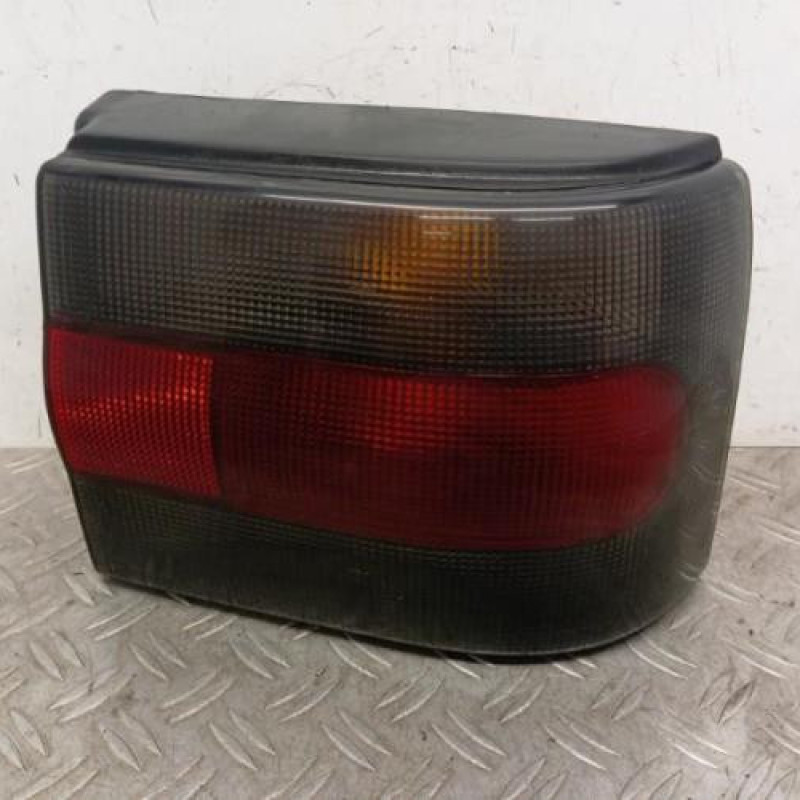 Feu arriere principal droit (feux) RENAULT R19