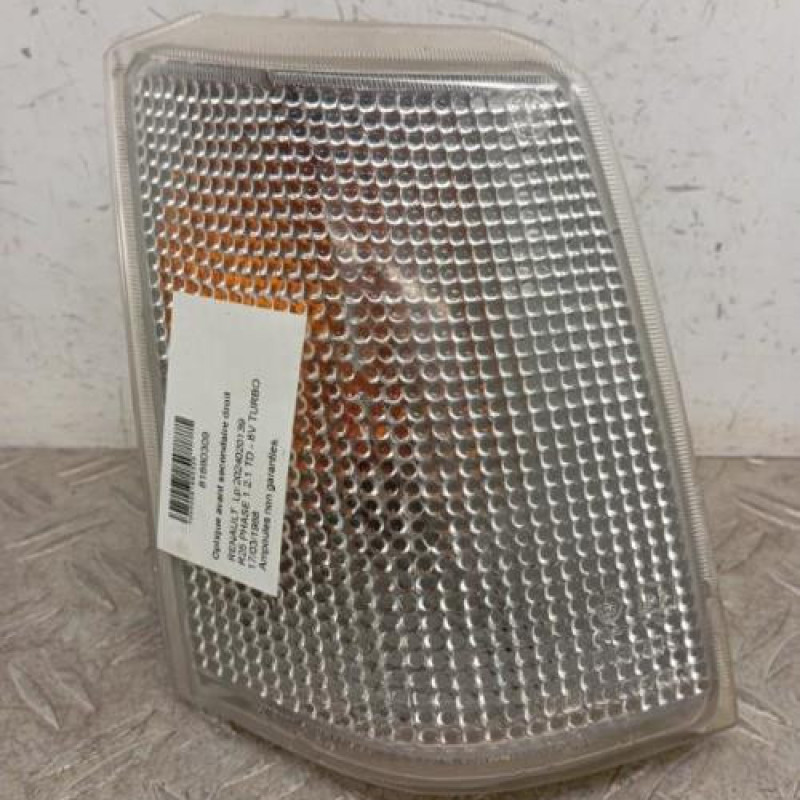 Optique avant secondaire droit (feux)(clignotant) RENAULT R25