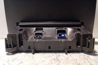 Ecran GPS MERCEDES CLASSE C 205 Photo n°5