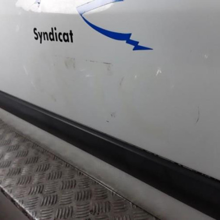 Porte avant droit RENAULT CLIO 1