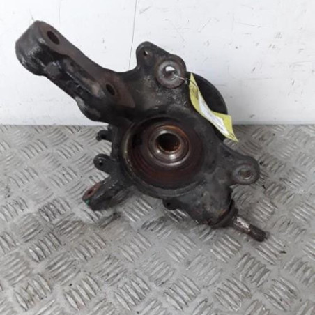 Moyeu avant gauche RENAULT MASTER 3