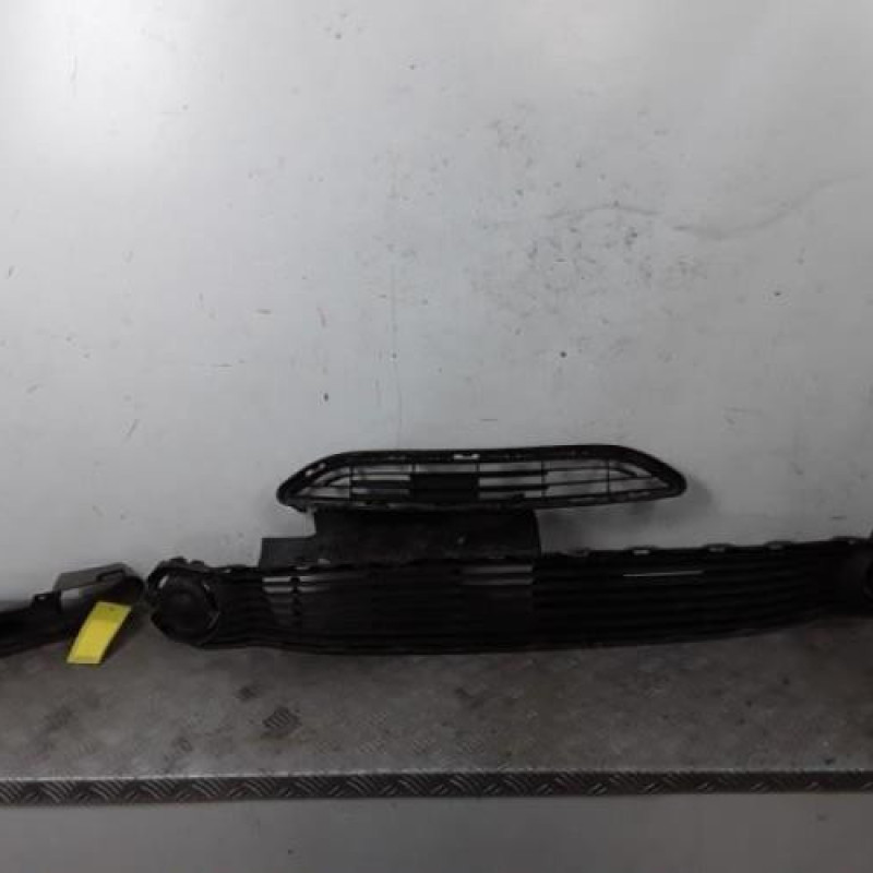 Grille de pare choc TOYOTA AYGO 2