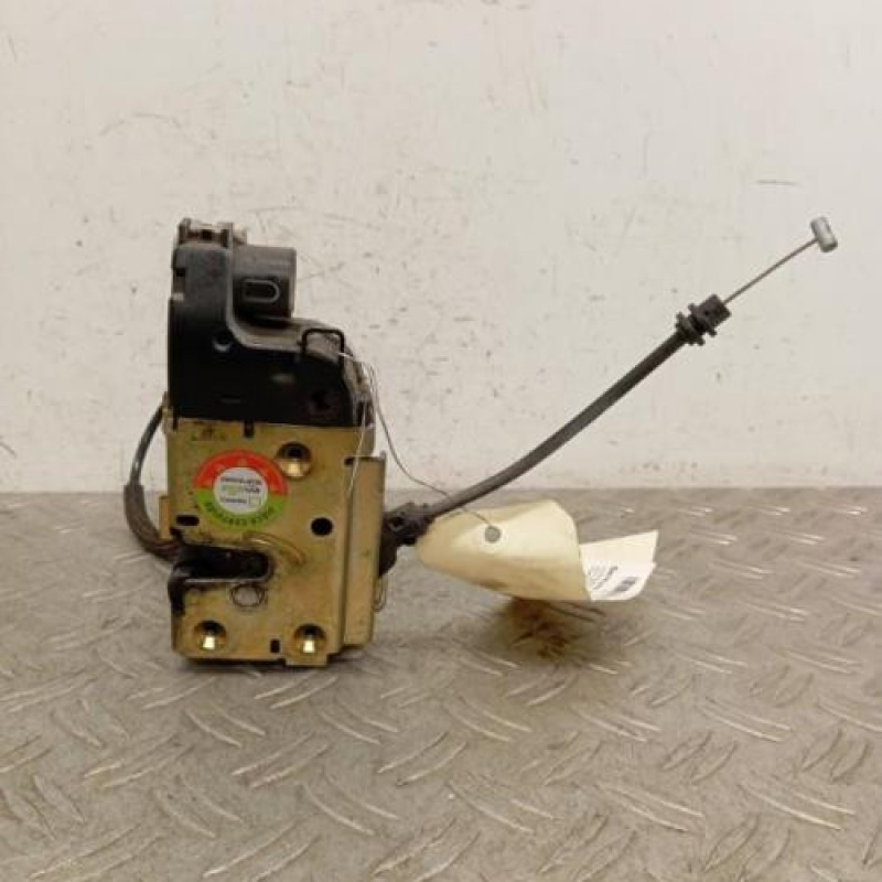 Serrure avant droit CITROEN C3 1