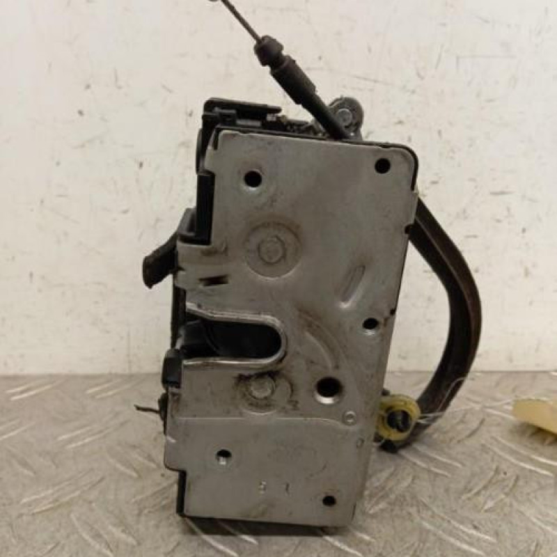 Serrure avant gauche CITROEN JUMPER 3 Serrure avant gauche CITROEN JUMPER 3