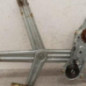 Leve vitre mecanique avant droit PEUGEOT 309